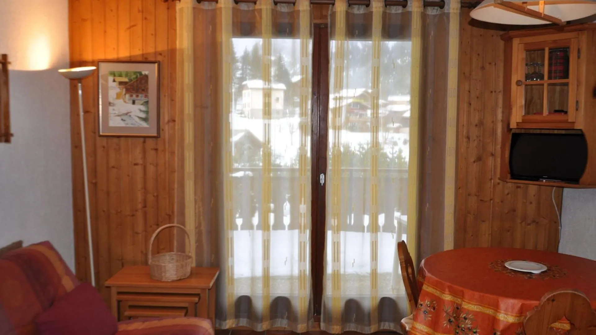 Appartement Cosy Pour 5 Pers Avec Parking A Chatel - Fr-1-676-211 Apartment
